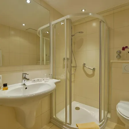 Haus Neugebauer-gaestehaus Garni Landhuis