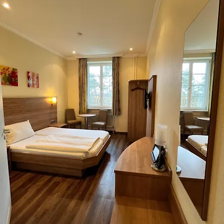 Haus Neugebauer-gaestehaus Garni Landhuis Johannisberg