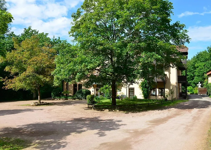 Haus Neugebauer-gaestehaus Garni *